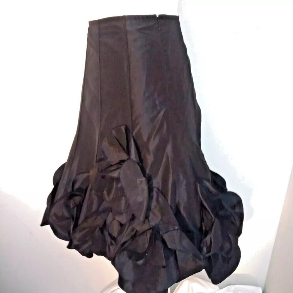 Rickie Freeman Teri Jon Size 12 Black 100% Silk A-line Flare Flowers Lined Skirt